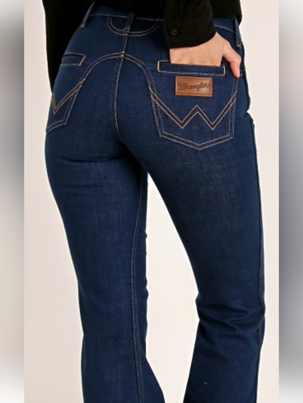Wrangler Western Yoke Flare Jeans - Picture 7 of 9